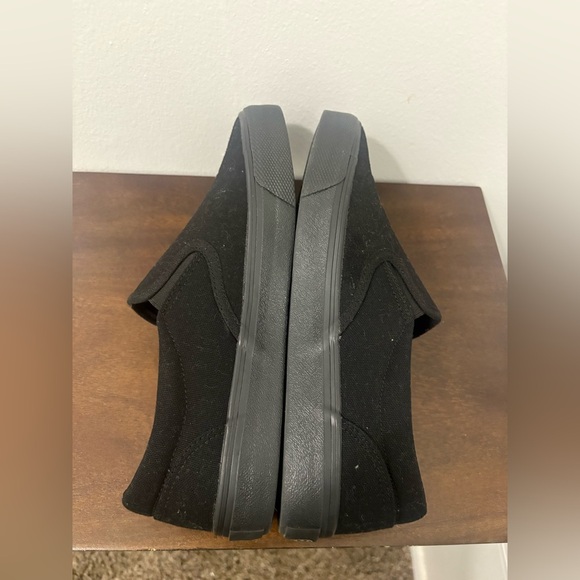 Maui and Sons Classic Black Loafers . NWOT - Picture 5 of 7